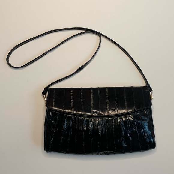 Vintage Handbags - Vintage 1970s Eel Skin Clutch Hamdbag